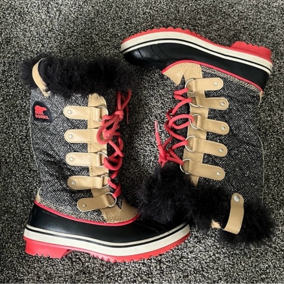Sorel Tofino Brown,Tan, Red, blackHerringbone Lace Up Womens Winter Boots Size 5 - Picture 7 of 11